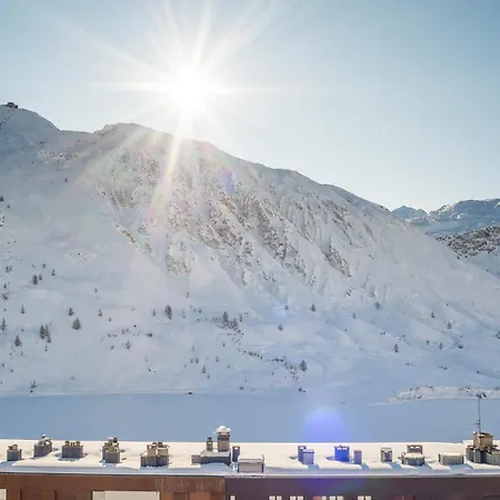 Bec Rouge - Sur Les Pistes Mae-3752